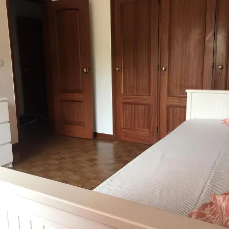 By Park And Art Apartment